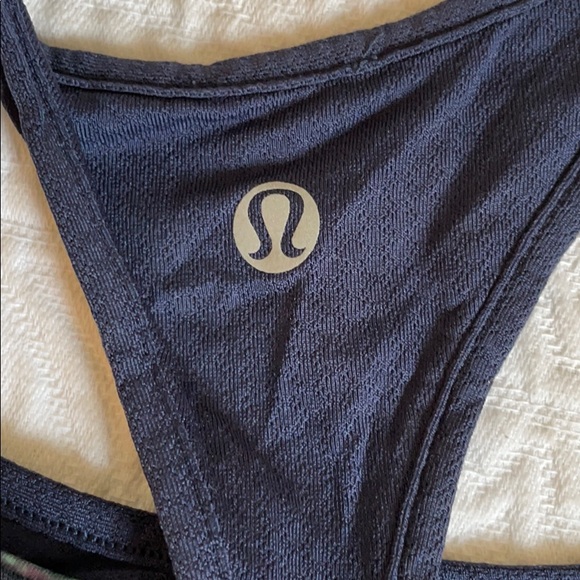 Lululemon crystallized navy top with built in bra - Picture 3 of 4